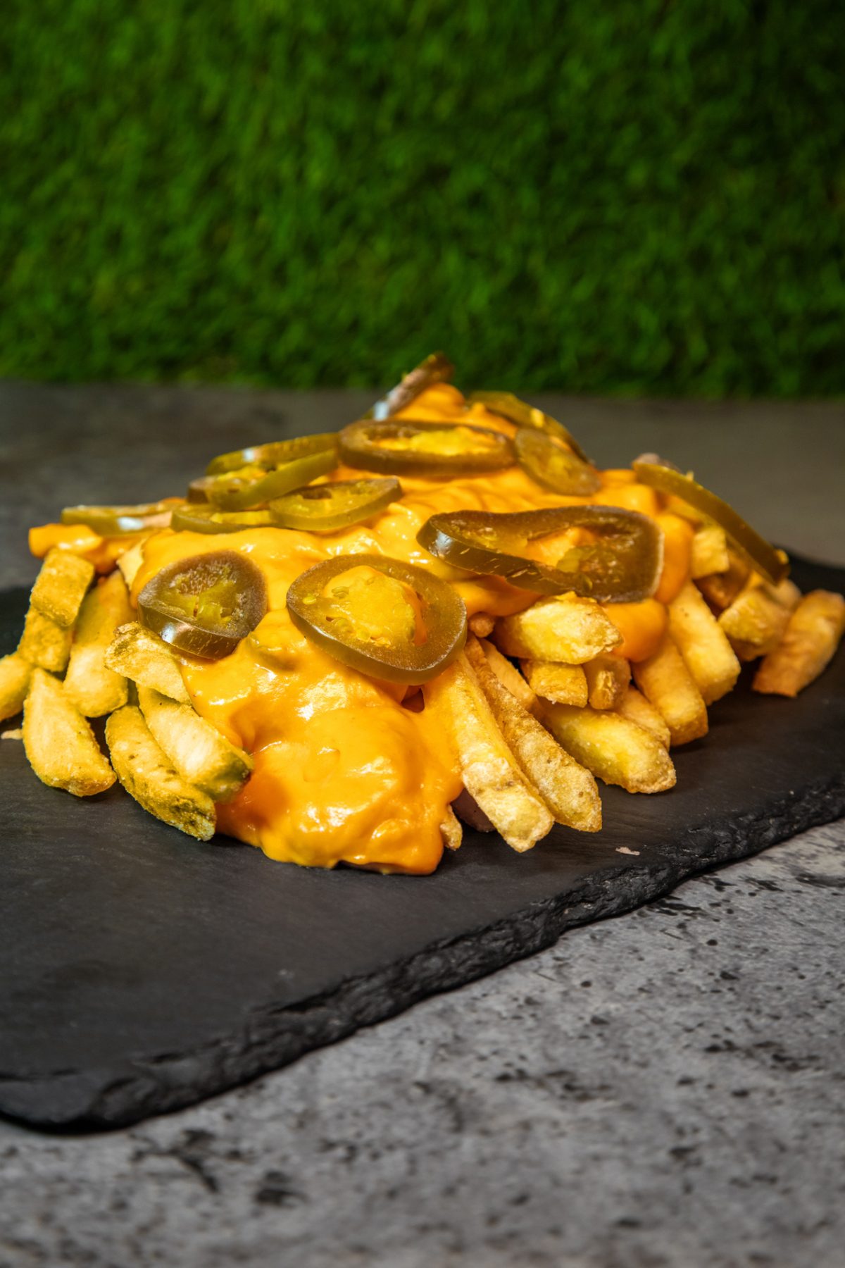 Cheddaros jalapenos sültkrumpli tál