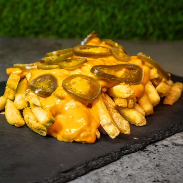 Cheddaros jalapenos sültkrumpli tál