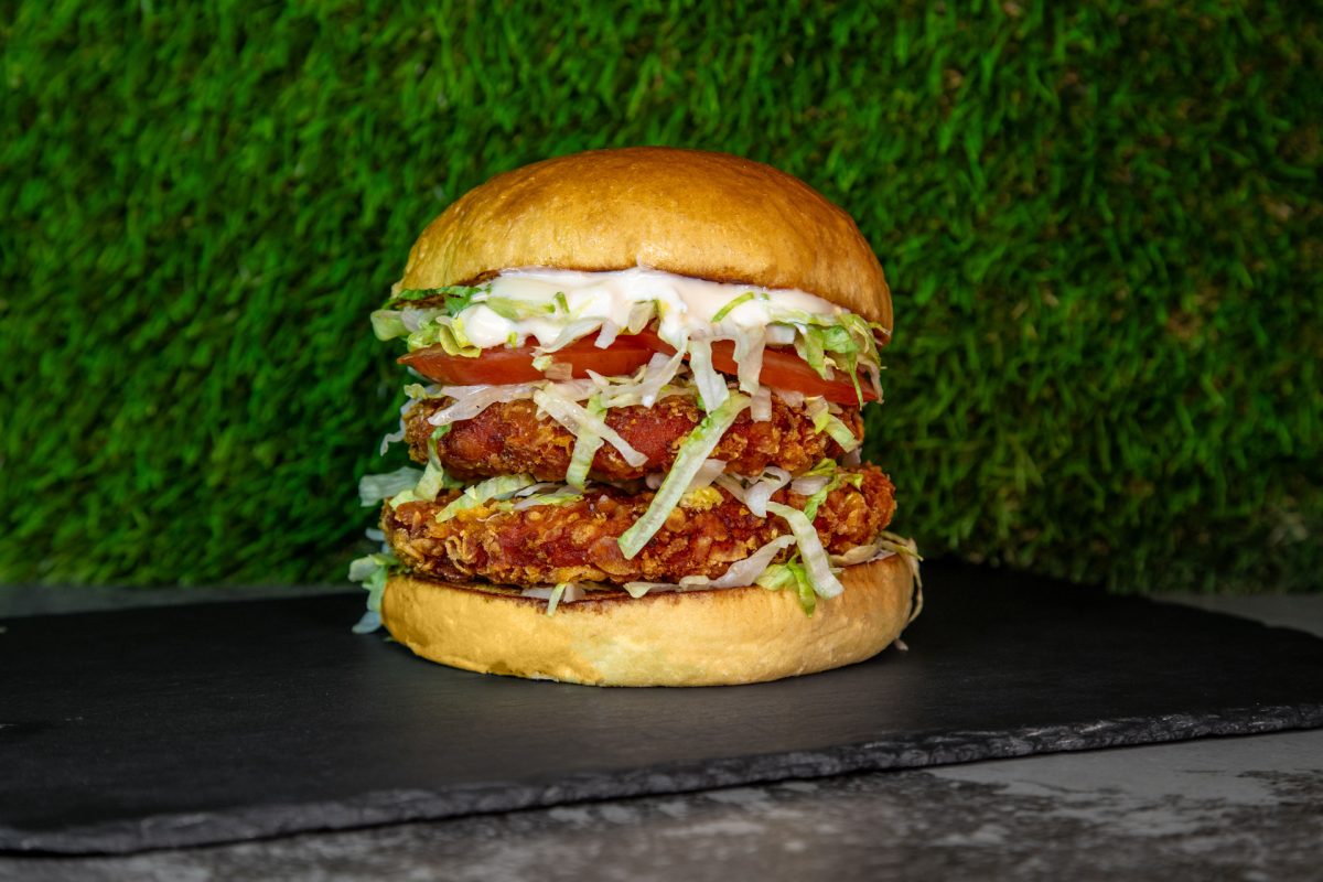 Dupla Smash Chicken Deluxe Fresh Burger