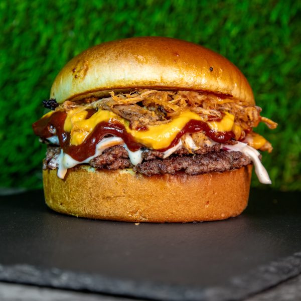 Pulled Pork Smash Deluxe Burger