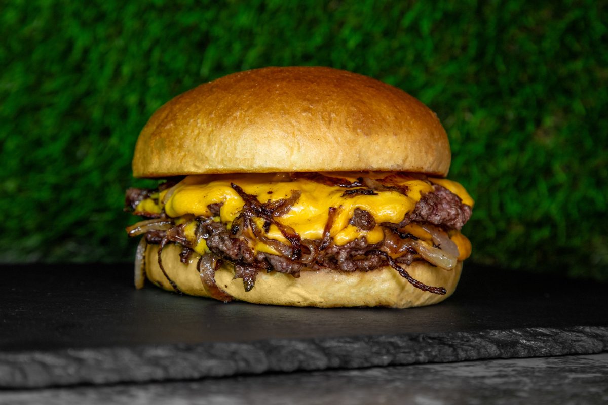 Tripla Oklahoma Smash Deluxe Burger